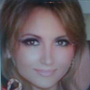 Meet your Posher, Daniela